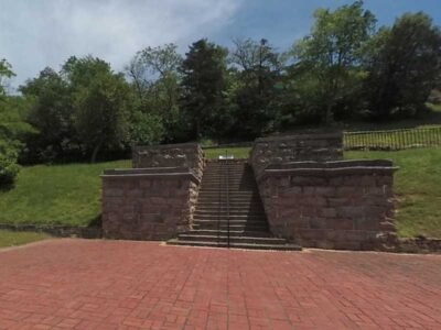 Grand Promenade Spring in Arkansas