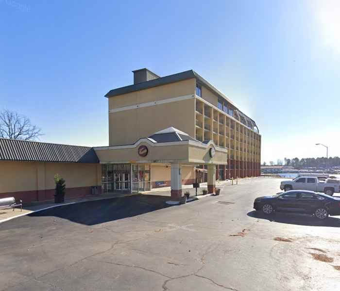 DoubleTree by Hilton Hot Springs